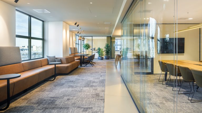Stacking not permitted: the one-tier board model and the supervisory board